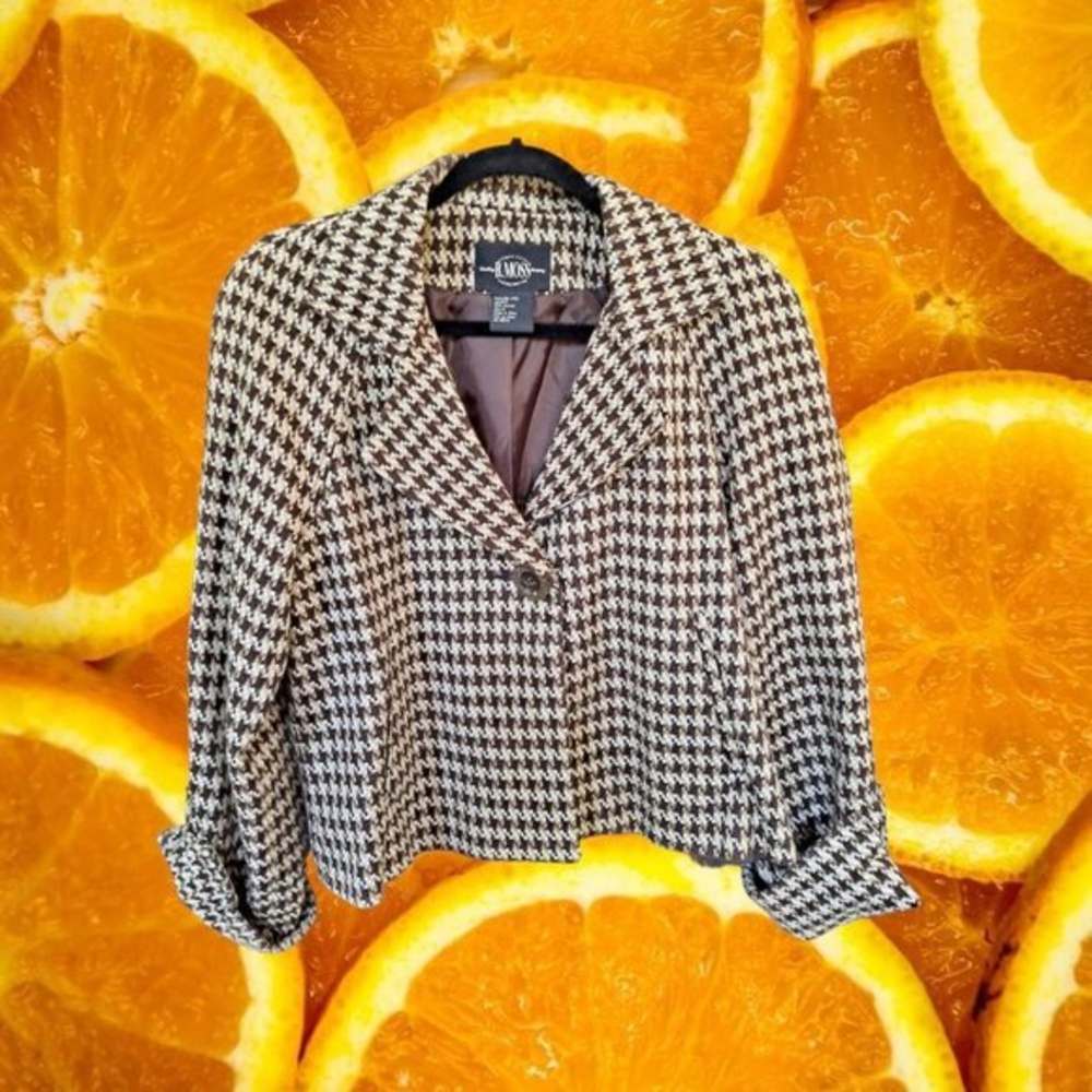 B. Moss Brown and Tan‎ Heavy Blazer Size 10 RP